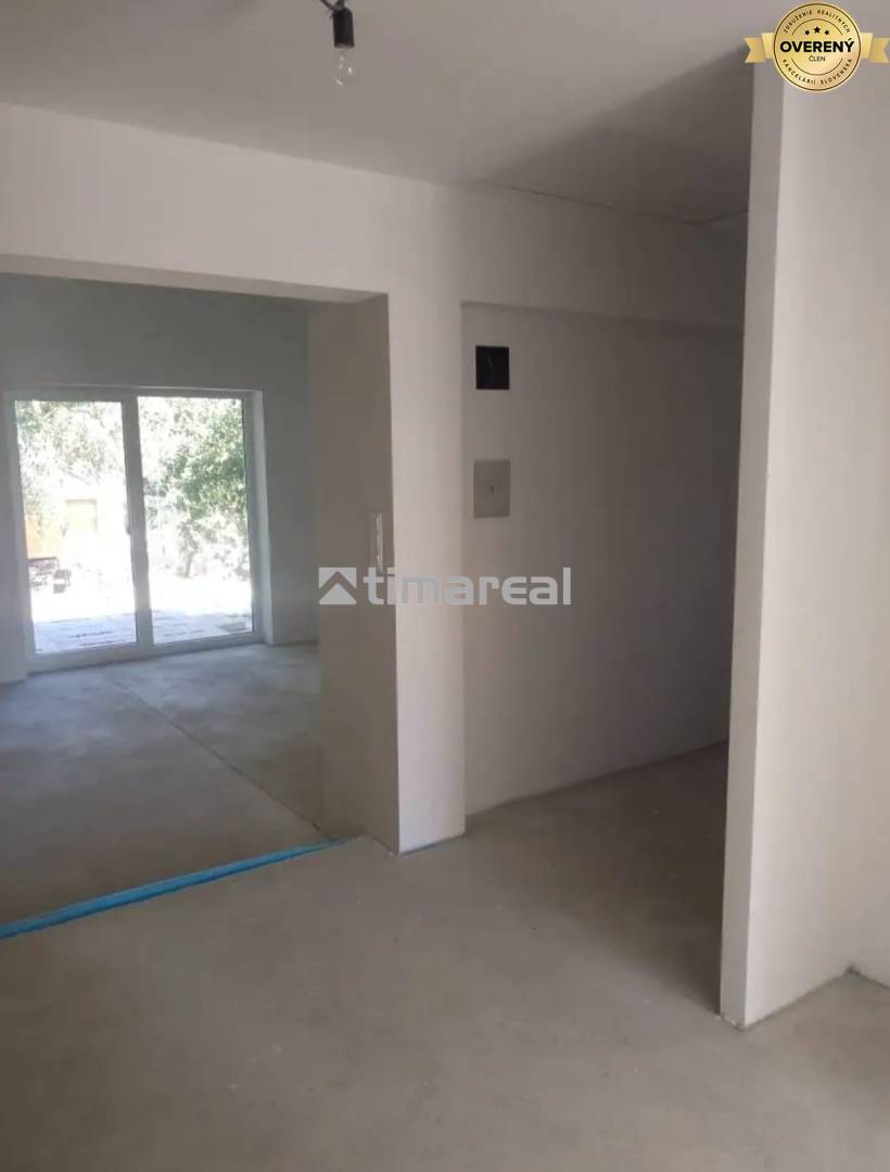 WhatsApp Image 2025-12-23 at 11.27.02.jpeg